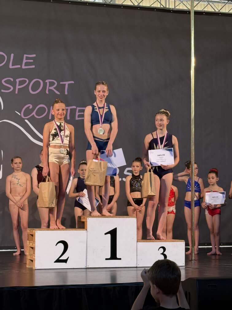 Izabela Bartůňková, 2. místo Junioři Ama, Pole Sport Contest